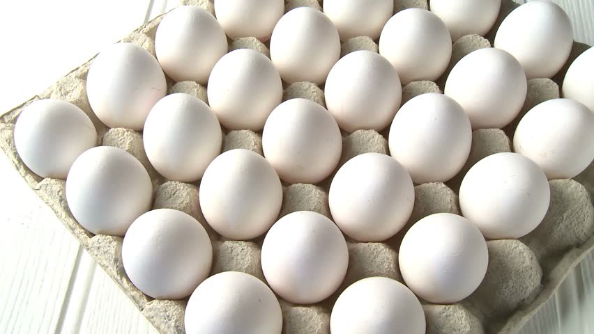 Suben precios de los huevos y carne de cerdo