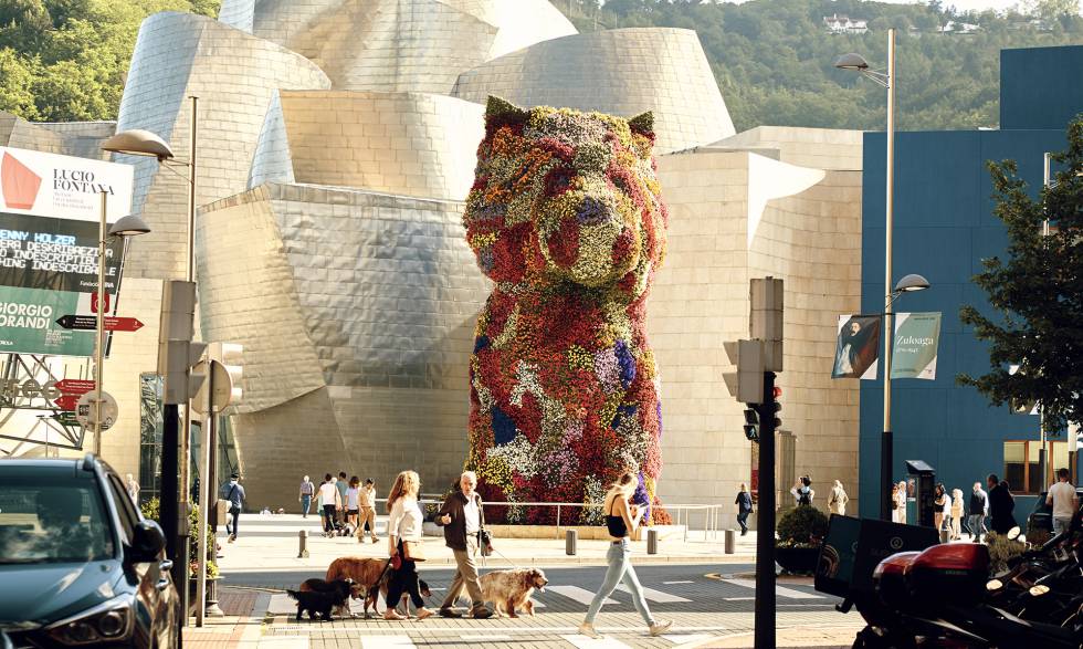 El perrito del mill&oacute;n de flores