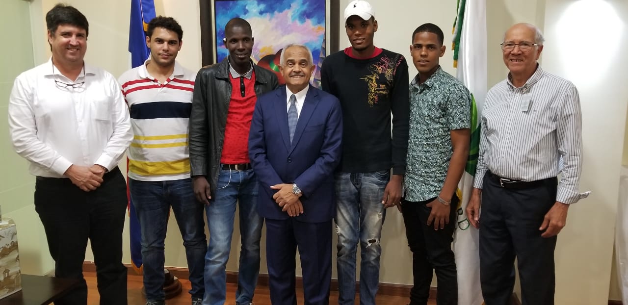 FUNDAPANACA recibe 30 becarios dominicanos con el apoyo del Gobierno Colombiano y del Ministerio de Agricultura