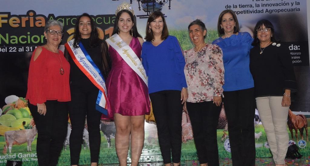 Coronan Reina de la Feria Agropecuaria Nacional 2019