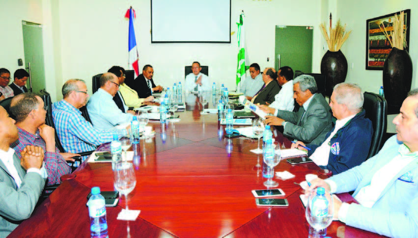 Gabinete Agropecuario anuncia medidas por el Hurac&aacute;n Irma 